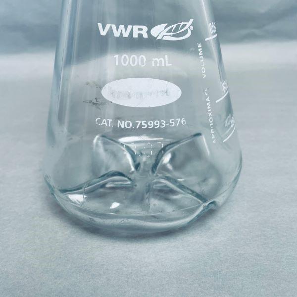 VWR Glass Flask 1 L with Screw Cap GL45 Baffled Base