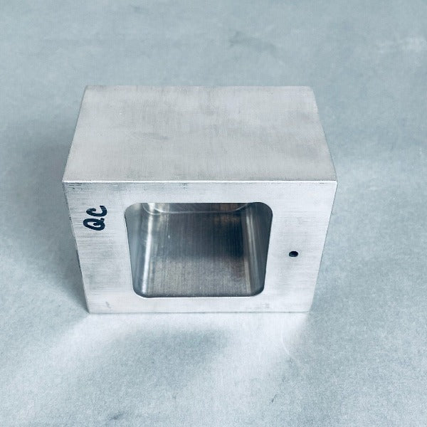 Dry Block Incubator Heat Block with 2.1 in. Square 3.75 x 2.96 x 2.50 in.