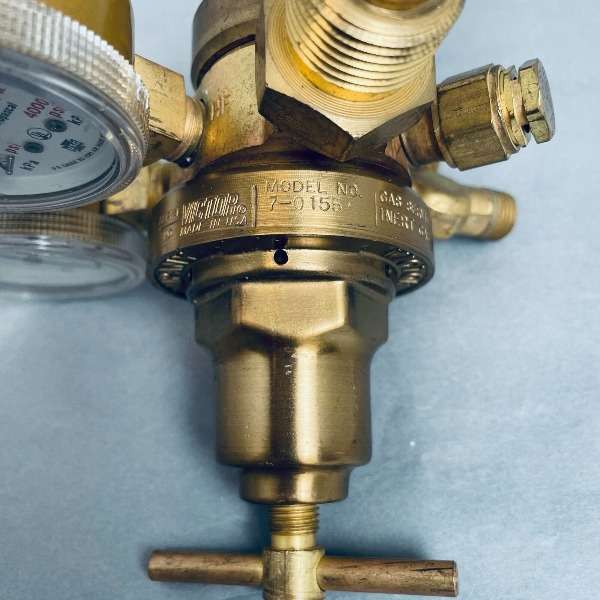 Victor Gas Regulator Single Stage CGA 580 Inlet 3000 PSIG