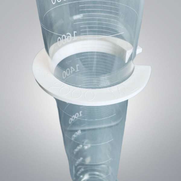 Corning Graduated Cylinder 2 L Single Metric Scale