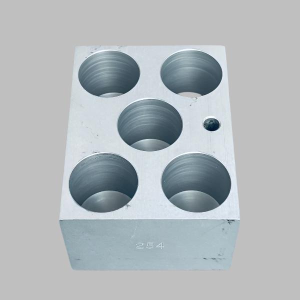 VWR Dy Bath Heating Block for 50 ml Tubes 5 Well