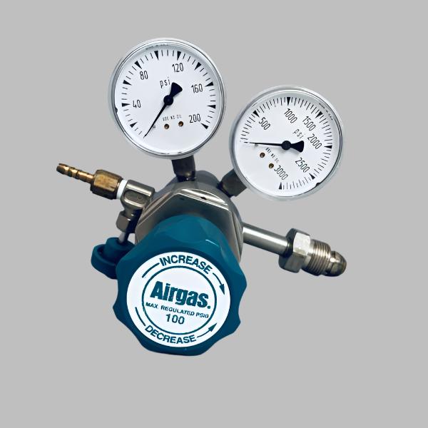 Airgas Gas Regulator Two Stage Analytical 100 PSIG Maximum Regulated Pressure