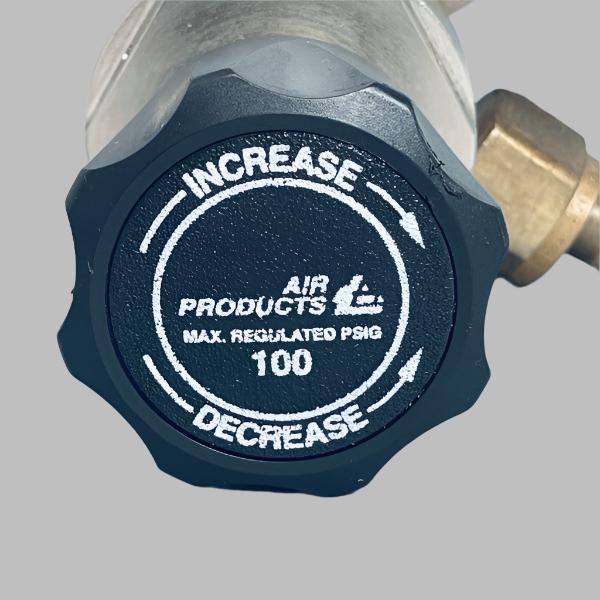 Air Products Two Stage Pressure Regulator 100 PSIG Maximum Regulated Pressure