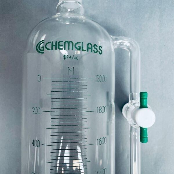 Chemglass Addition Funnel 2 L with 24/40 Joint Size