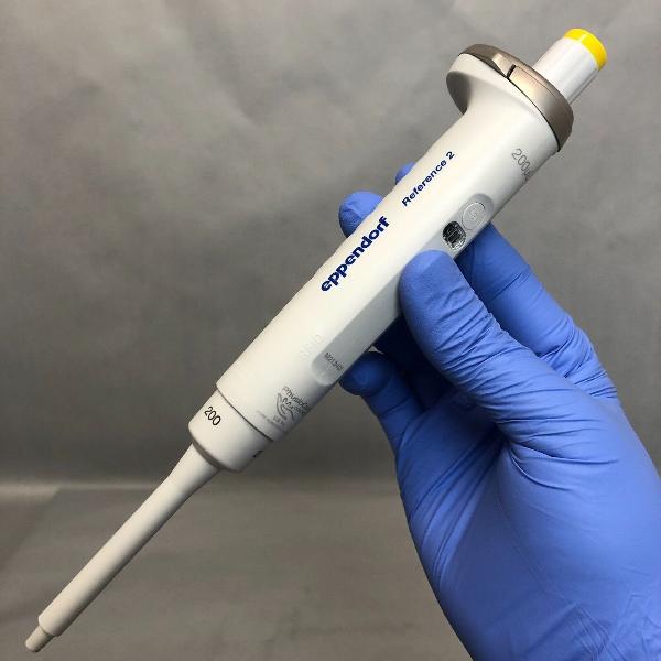 Eppendorf Reference 2 Pipette Adjustable 200 ul Single Channel