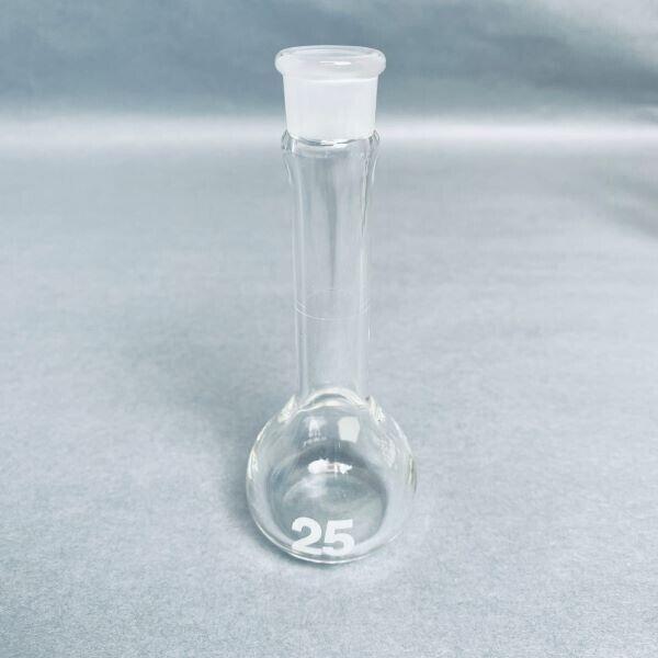 Chemglass Volumetric Flask 25 ml with #13 Stopper Total of 6 Flasks