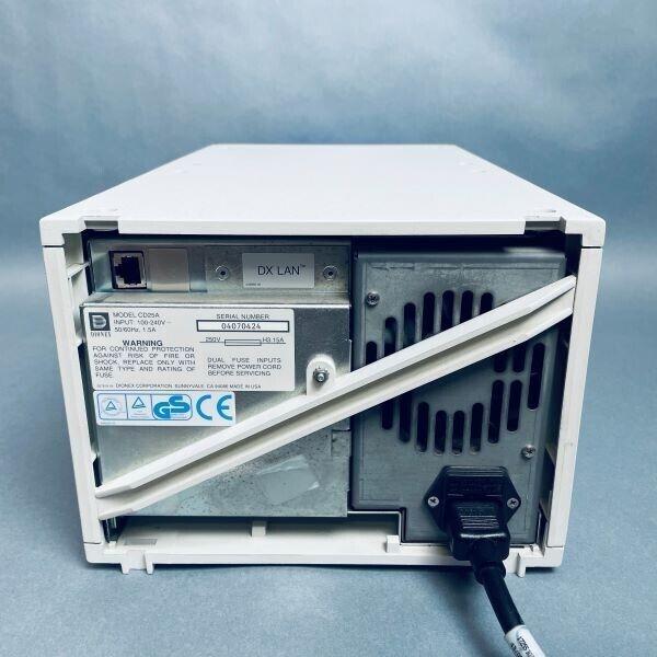 Detector de conductividad Dionex CD25