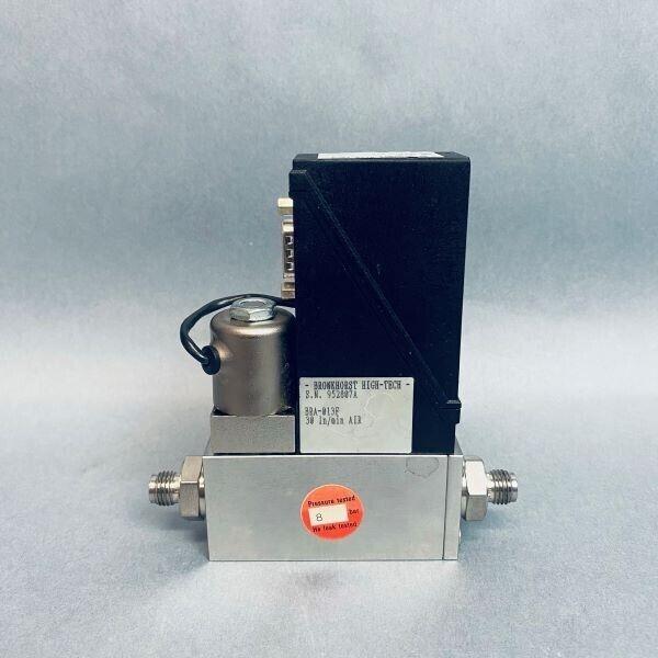 Bronkhorst El-Flow Mass Flow Meter and Controller 30 ln/min Air