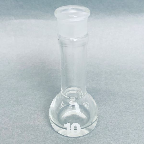 Kimble Kimax Volumetric Flask 10 ml Clear Glass Total of 3 Flasks