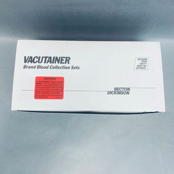 Becton Dickinson Vacutainer Blood Collection Set 19G 3/4 with 12 in. Tubing and Multiple Sample Luer Adapter Box of 50