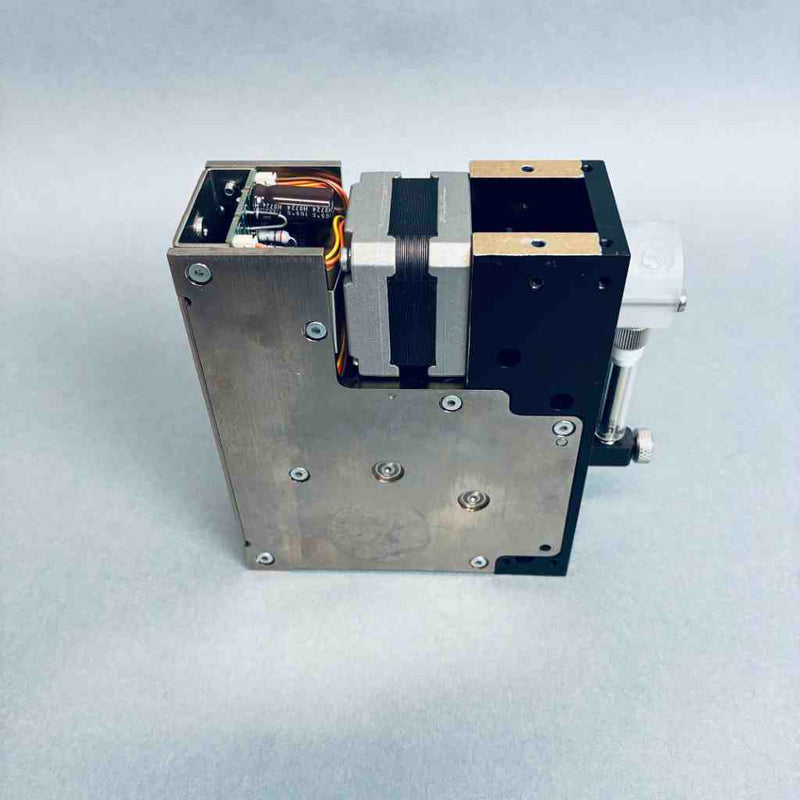 Tecan Cavro XP3000 725813 Motorized Single Syringe Pump with Diluter