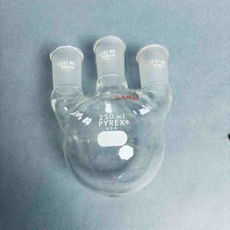 PYREX 250 ml Round Bottom Flask Vertical 3-Neck 24/40 Outer Joint - Lot of 2 Flasks