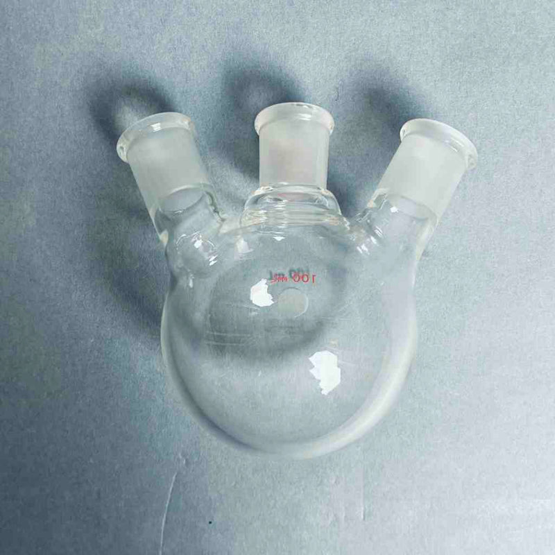 LabGlass 100 ml 3-Neck Round Bottom Flask Angled 14/20 Outer Joint