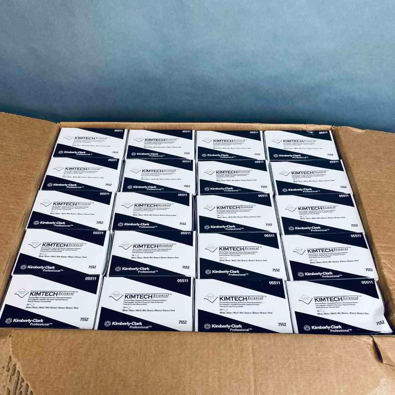 Kimberly-Clark Dry Wipes Low Lint Case of 60 Boxes with 286 Wipes Each