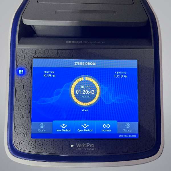 Applied BioSystems VeritiPro 384 Well Thermal Cycler