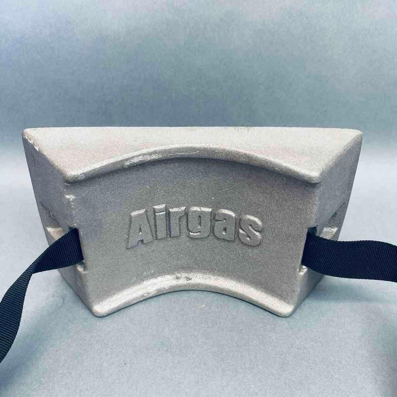 Airgas Cylinder Wall Bracket for 7 - 9 in. Diameter Cylinder with Strap Other Welding Equipment Airgas