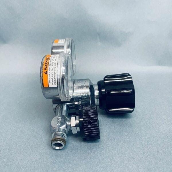 Aldrich Compressed Gas Regulator for Inert Gas 3000 Psig Air Pressure Regulators Aldrich