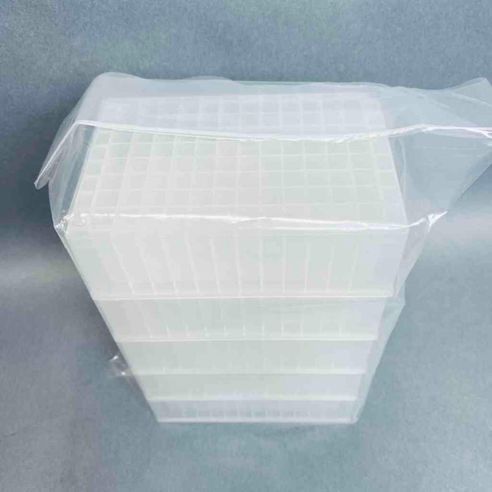 Azzota Deep Well Microplate V-Bottom 96 Well 2 ml Sterile Total of 25 Plates Microplates Azzota