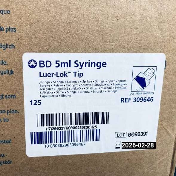 BD Syringe 5 ml Luer Lock Tip 4 Packs of 125 Syringes each Other Becton Dickson