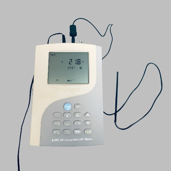 Beckman Coulter pH/Temp/mV/ISE Meter Lab Equipment::Other Lab Equipment Beckman Coulter