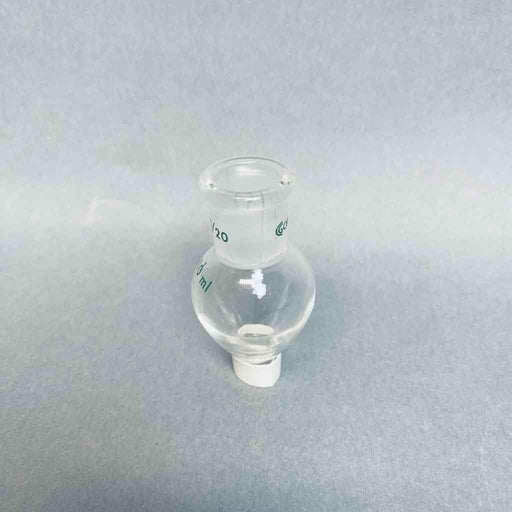 Chemglass 10 ml Pear Shaped Flasks Heavy Wall 14/20 Outer Joint - Lot of 6 Flasks Lab Flasks Chemglass