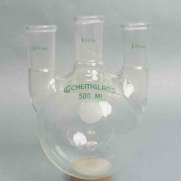Chemglass 500 ml Round Bottom 3 Neck Flask Heavy Wall 24/40 Standard Taper Outer Joints (Copy) Glassware Chemglass