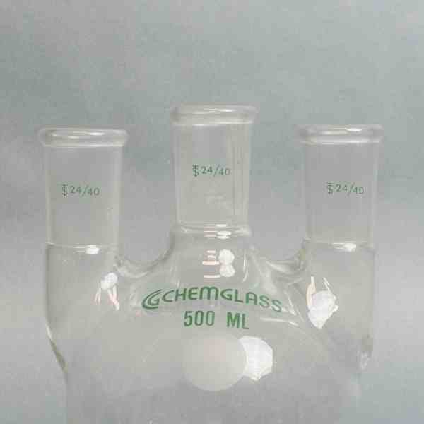 Chemglass 500 ml Round Bottom 3 Neck Flask Heavy Wall 24/40 Standard Taper Outer Joints (Copy) Glassware Chemglass
