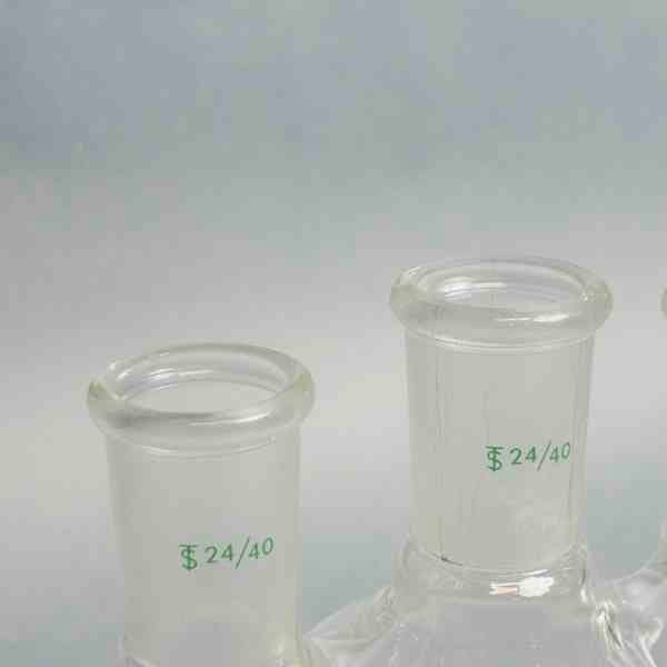 Chemglass 500 ml Round Bottom 3 Neck Flask Heavy Wall 24/40 Standard Taper Outer Joints (Copy) Glassware Chemglass
