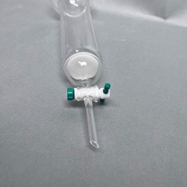 Chemglass Chromatography Column with 500ml Reservoir and Frit Filter 2 x 18 inch Glassware Chemglass