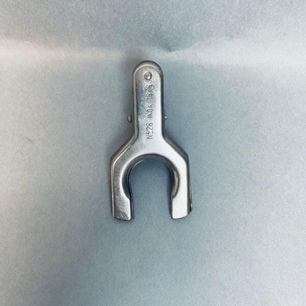 Chemglass Pinch Clamp Stainless Steel #28 Lab Clamps & Retort Stands Chemglass