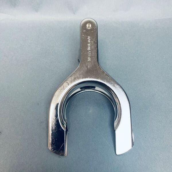 Chemglass Pinch Clamp Stainless Steel #65 Lab Clamps & Retort Stands Chemglass