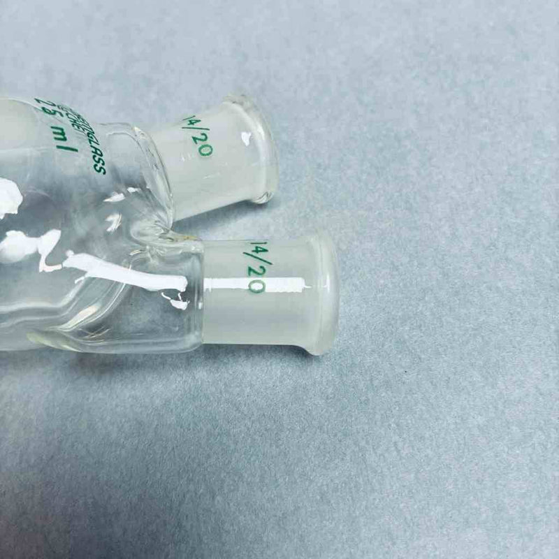 Chemglass Round Bottom Flask 2 Neck 25 ml 14/20 Outer Joints Lot of 2 Flasks Jointed Glassware Chemglass