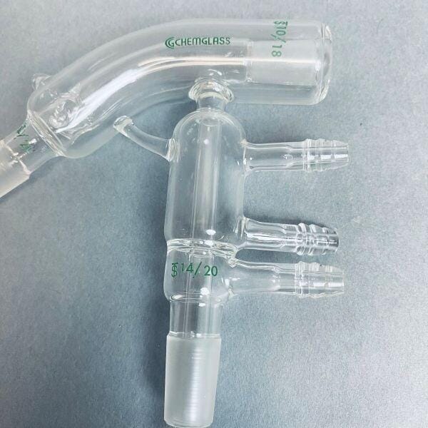 Chemglass Short Path Distilling Head Jacketed 10/18 Thermometer Joint 14/20 Lower Joint Jointed Glassware Chemglass
