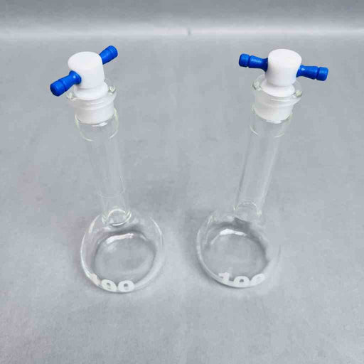 Chemglass Volumetric Flask 100 ml Class A Wide Mouth with PTFE Stopper Lot of 2 Flasks Glassware Chemglass