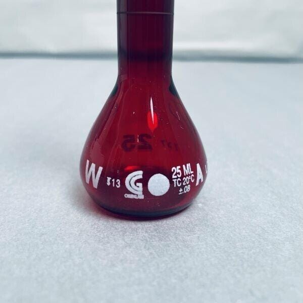 Chemglass Volumetric Flask 25 ml Grade A with PTFE Stopper Total of 10 Flasks Glassware Chemglass