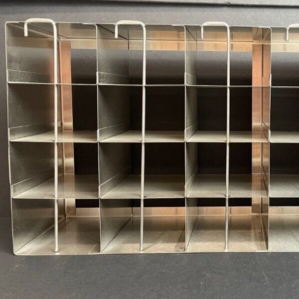 Cole-Parmer Freezer Rack for Deep Well Microplates 24 Place with Locki ...