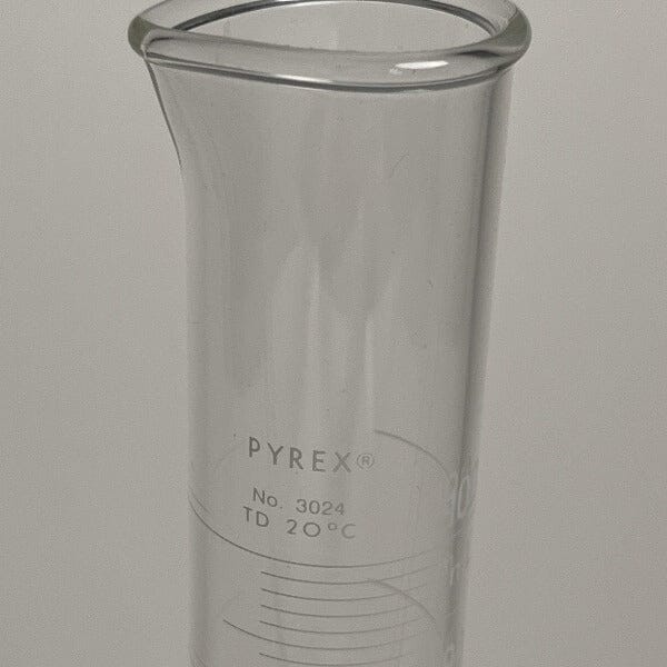 Corning 3024-100 Graduated Cylinder 100 ml Pyrex Glass Glassware Corning