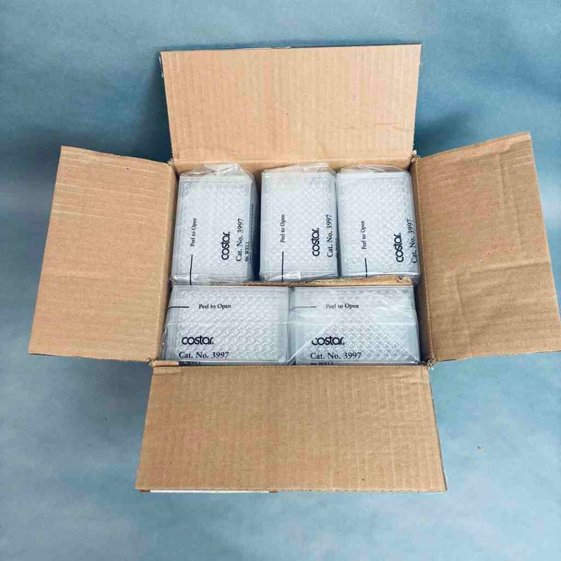 Corning Culture Microplate with Lid 96 Well Treated Polystyrene Case of 50 Plates Microplates Corning