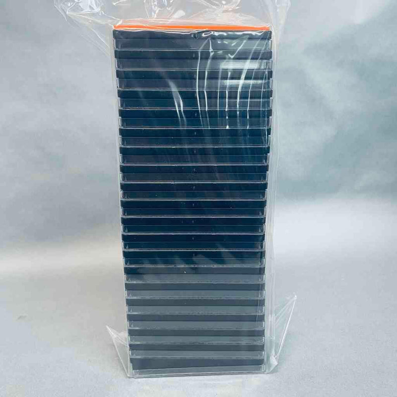 Corning Microplate 96 Well with Lid Clear Bottom PS Case of 100 Plates Petri Dishes/Culture Plates Corning
