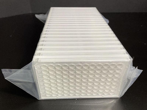 Corning Microplate with Lid 96 Well PS 100 Plates Lab Consumables::Storage and Culture Plates Corning