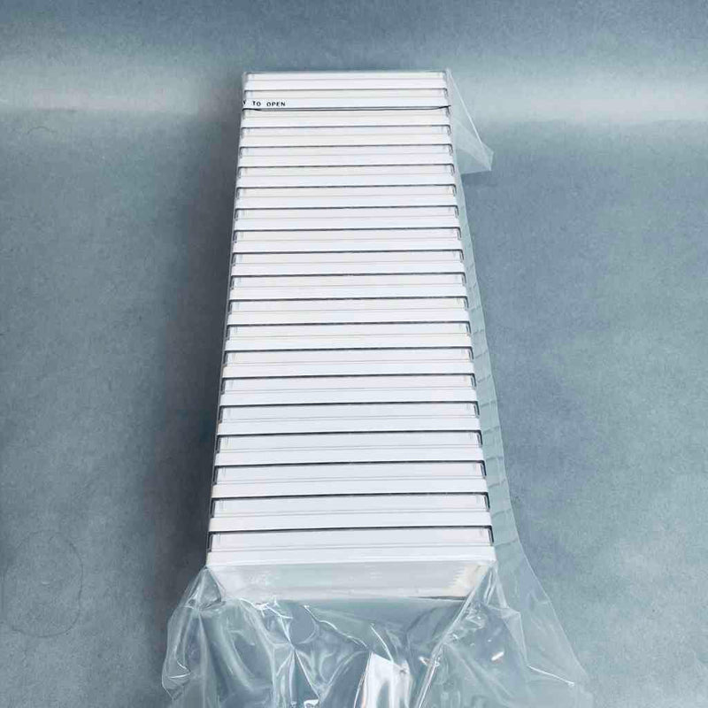 Corning Microplate with Lid 96 Well TC-Treated Polystyrene Case of 100 Plates Petri Dishes/Culture Plates Corning