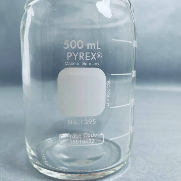 Corning Pyrex Media Storage Bottle 500 ml with Cap Total of 10 Bottles Lab Consumables::Reagent and Storage Bottles Corning