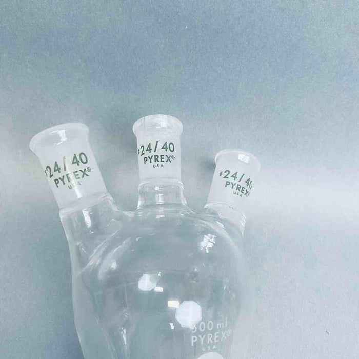 Corning Pyrex Pear Shaped Boiling Flask 500 ml 3 Neck with 24/40 Joints Jointed Glassware Corning