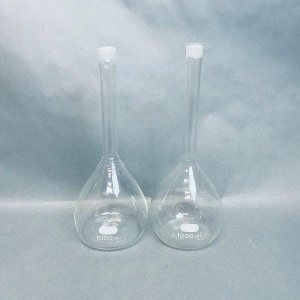 Corning PYREX Volumetric Flask 1000 ml Class A Lot of 2 Flasks Jointed Glassware Corning