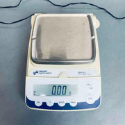 Denver Instrument Digital Scale 410 g x 0.01 g Scale and Balances Denver Instrument