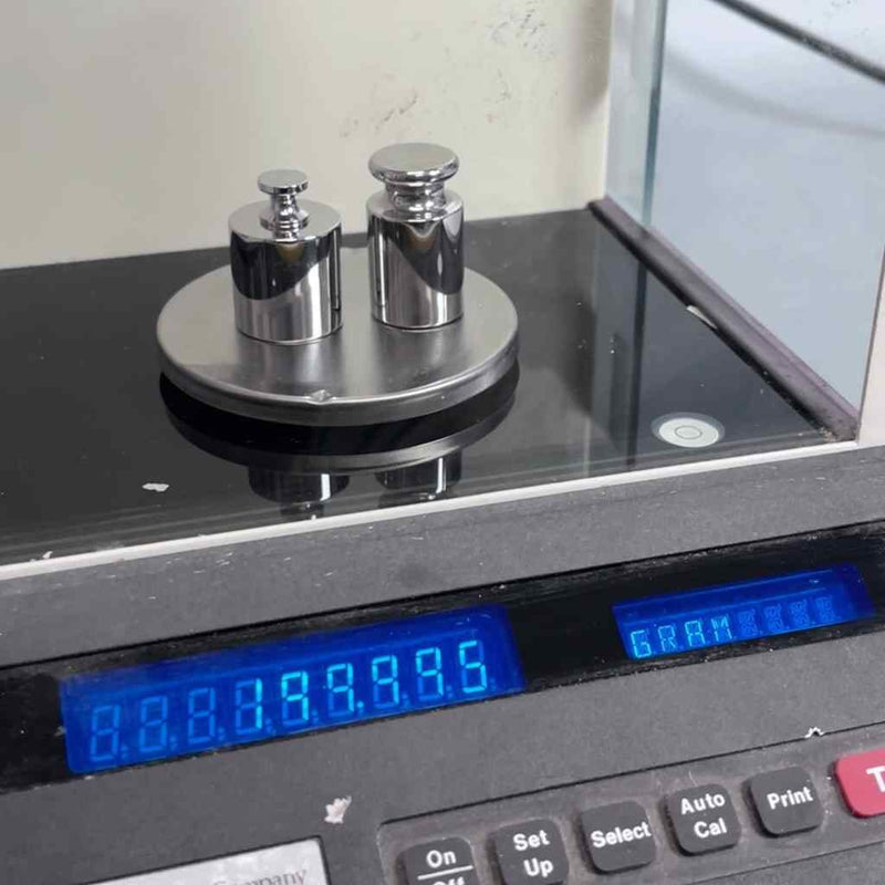 Denver Instrument Top Loading Balance with Draft Shield 200g Lab Scales & Beam Balances VWR