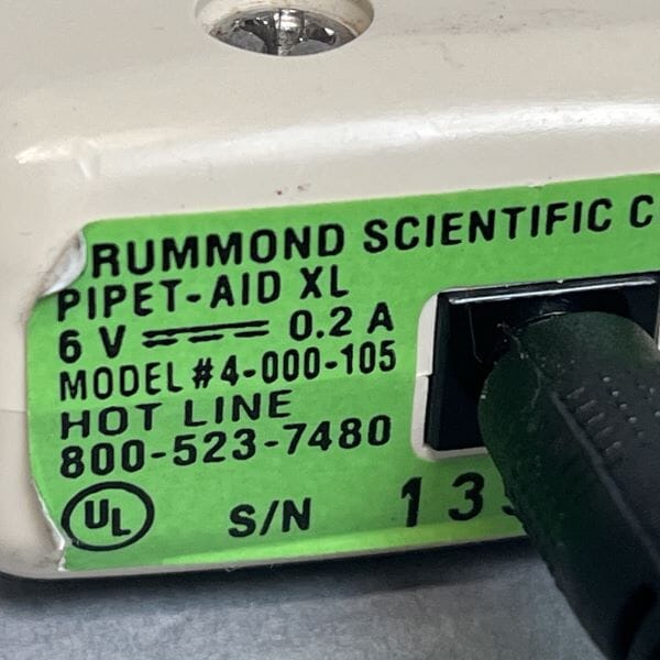 Drummond Pipet-Aid XL with AC Power Cord and New Batteries Pipettors/Automatic Pipettes Drummond