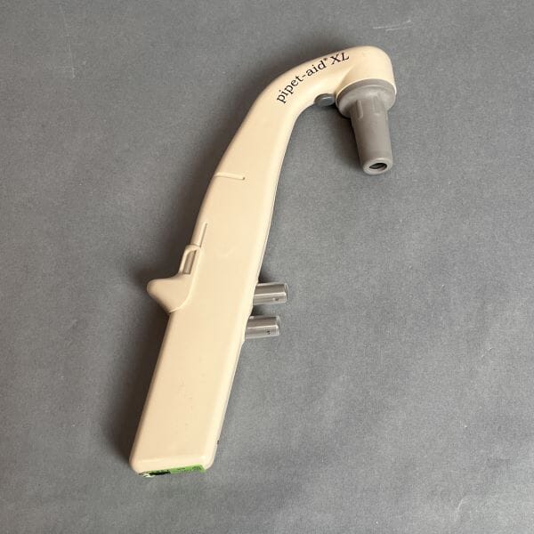 Drummond Pipet-Aid XL with AC Power Cord and New Batteries Pipettors/Automatic Pipettes Drummond