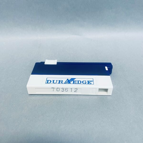 DuraEdge Microtome Blade 77 x 8 mm Teflon Coated Low Profile Disposable Box of 50 Blades Scalpels, Surgical Blades & Handles DuraEdge