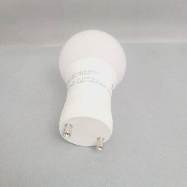 EarthBulb LED Light Bulb 8.5W 810 Lumens 2700K GU24 Base Total of 17 Bulbs Light Bulbs EarthBulb